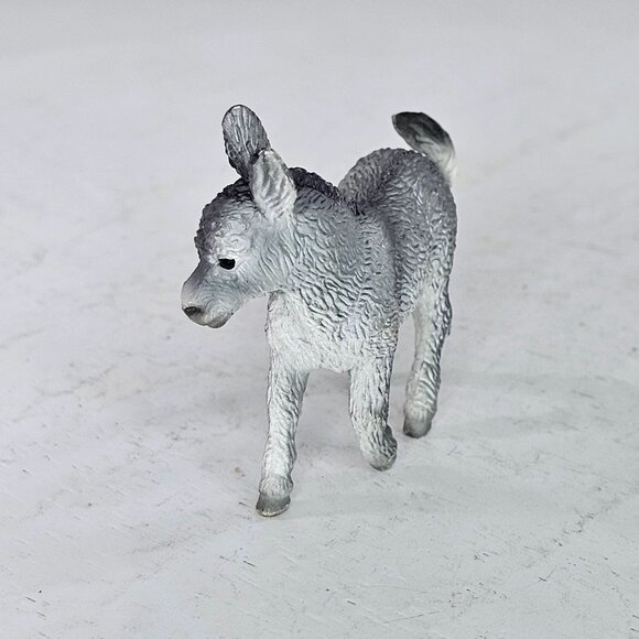 Breyer Horse Stablemate Donkey Light Grey #59204 Companion Animal - Picture 3 of 8